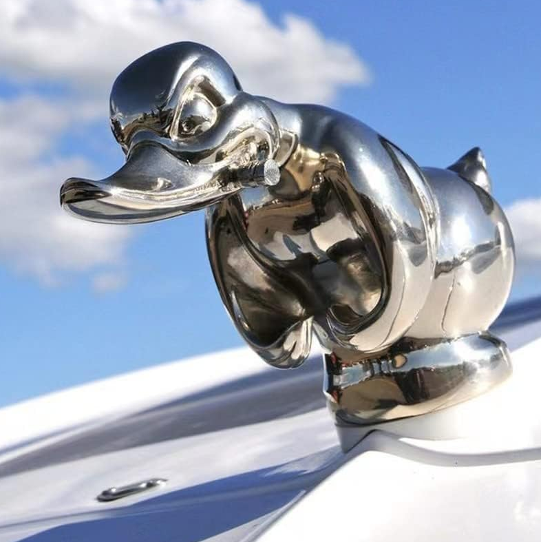 ANGRY DUCK HOOD ORNAMENT